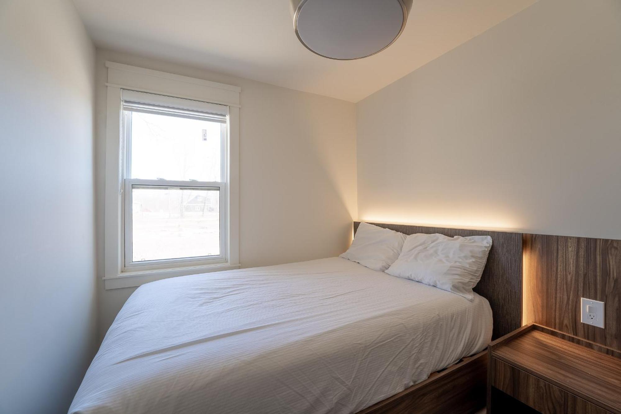 The Long Beach Resort - Beachfront Cottages & Townhouse Suites Wainfleet Exteriör bild